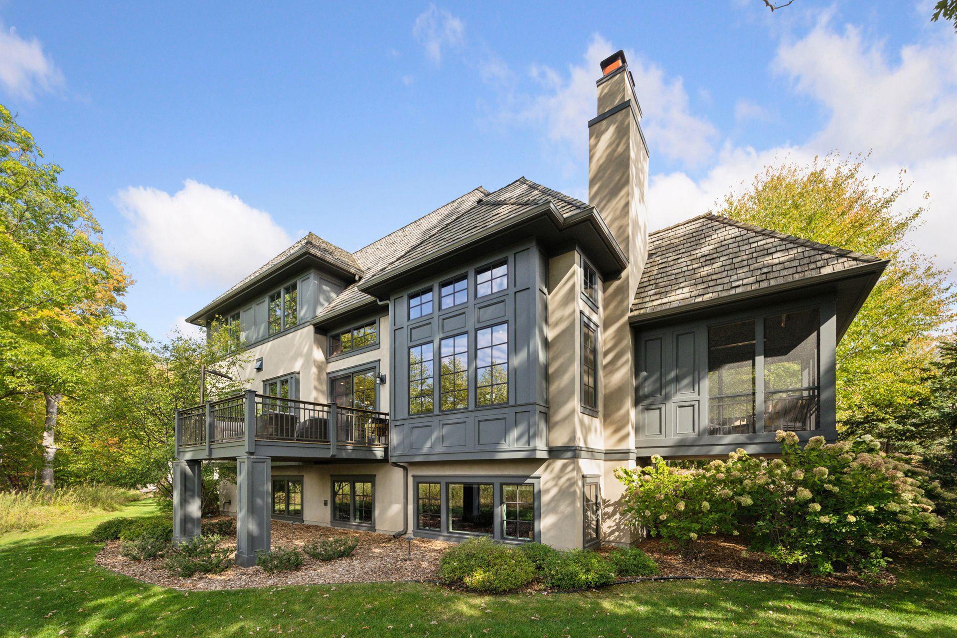 425 Carpenters Point