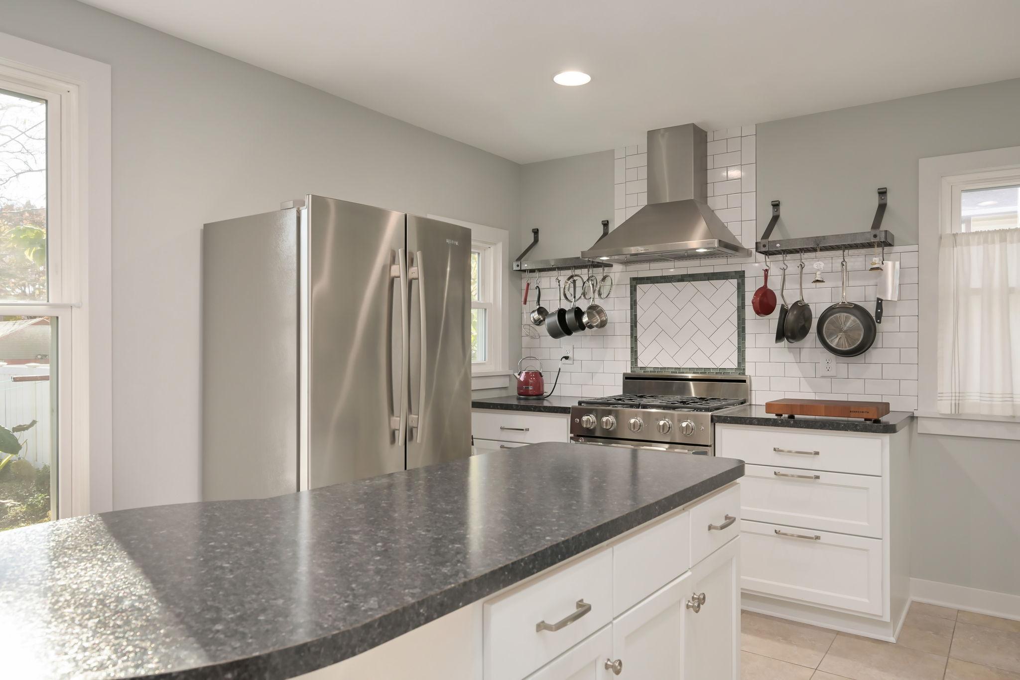 1764 Minnehaha Avenue W