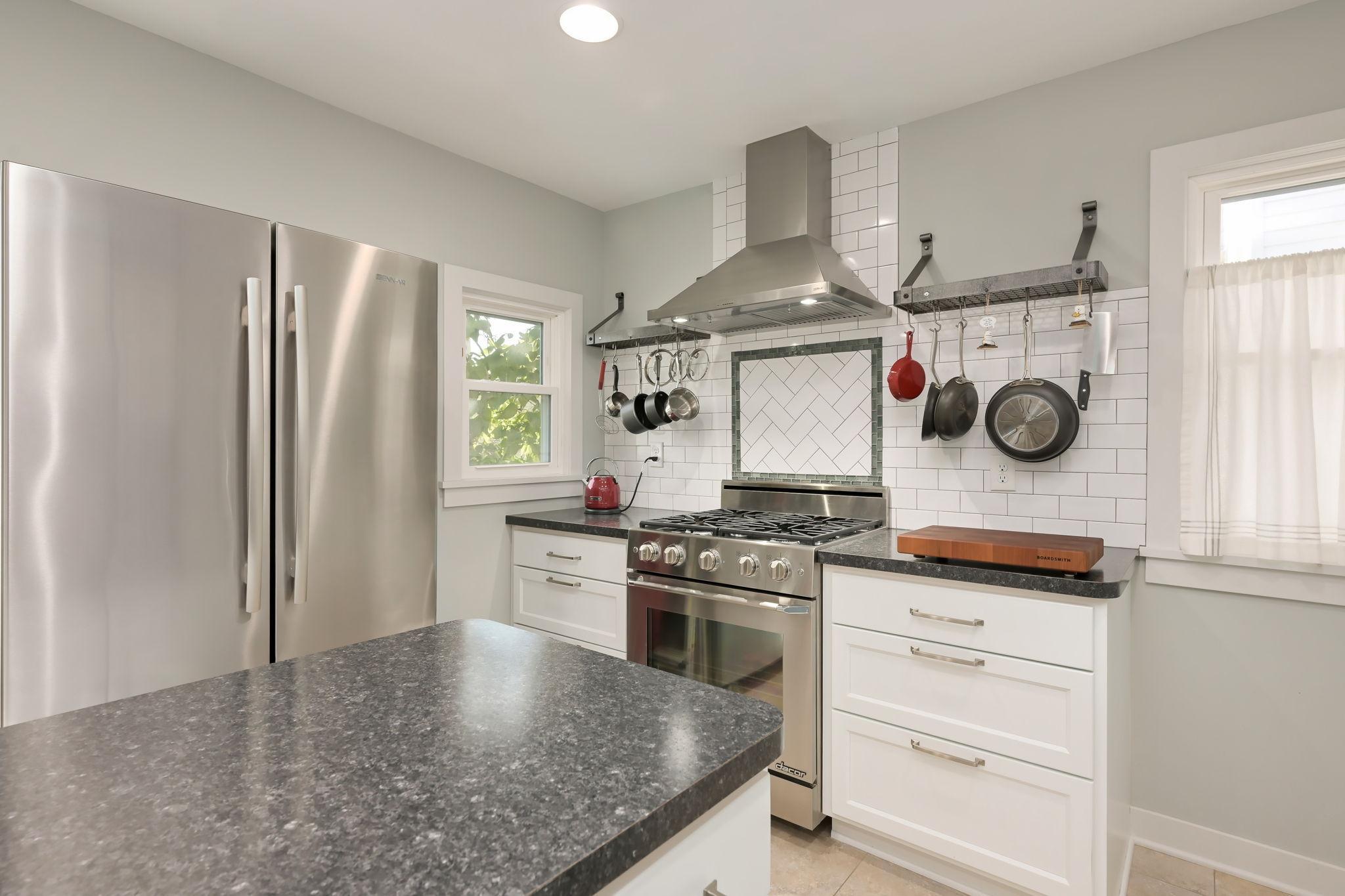 1764 Minnehaha Avenue W