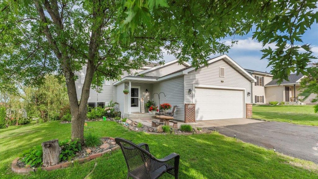 Photo of 234 17th Avenue SE, Saint Joseph, MN 56374 (MLS # 6825137)