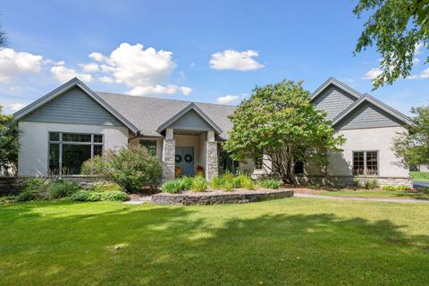2125 Carriage Lane Wayzata MN 55391