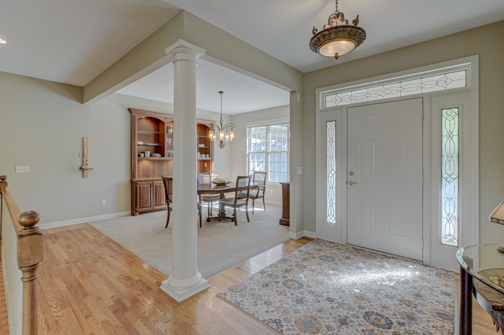 9 Knoll Road