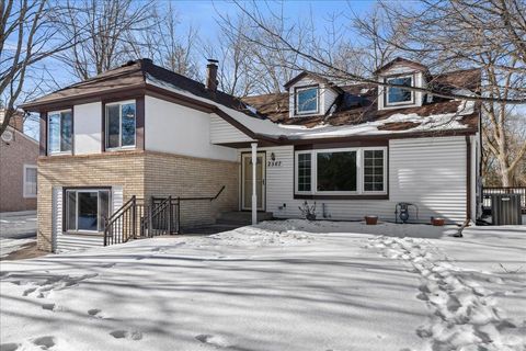 2567 Clarence Street Maplewood MN 55109
