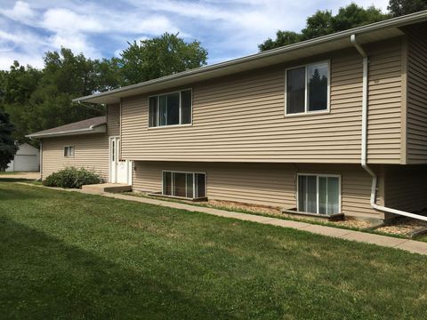 Photo of 703 N 5th Street #2, Marshall, MN 56258 (MLS # 6816278)