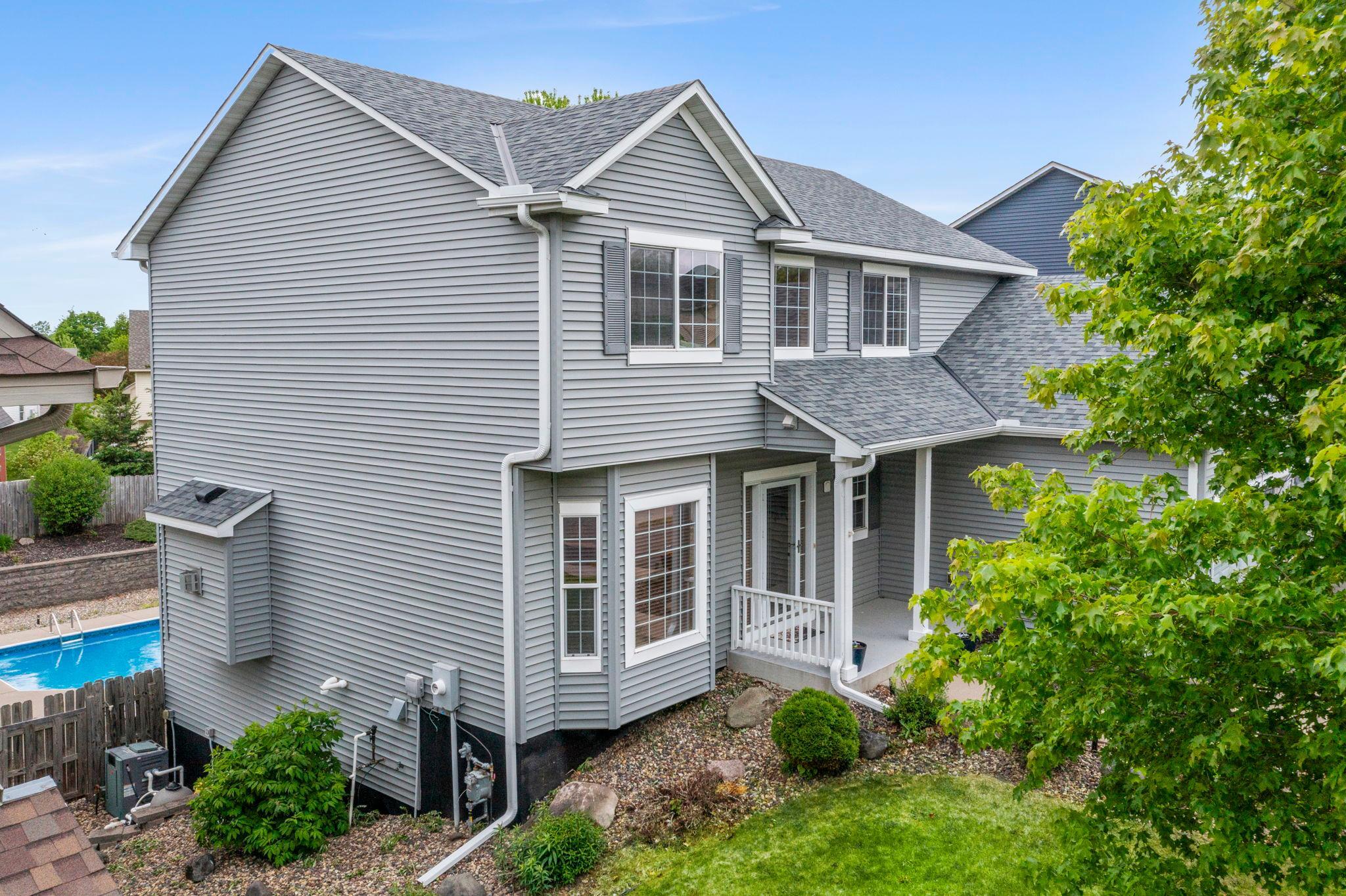 1122 Drew Drive