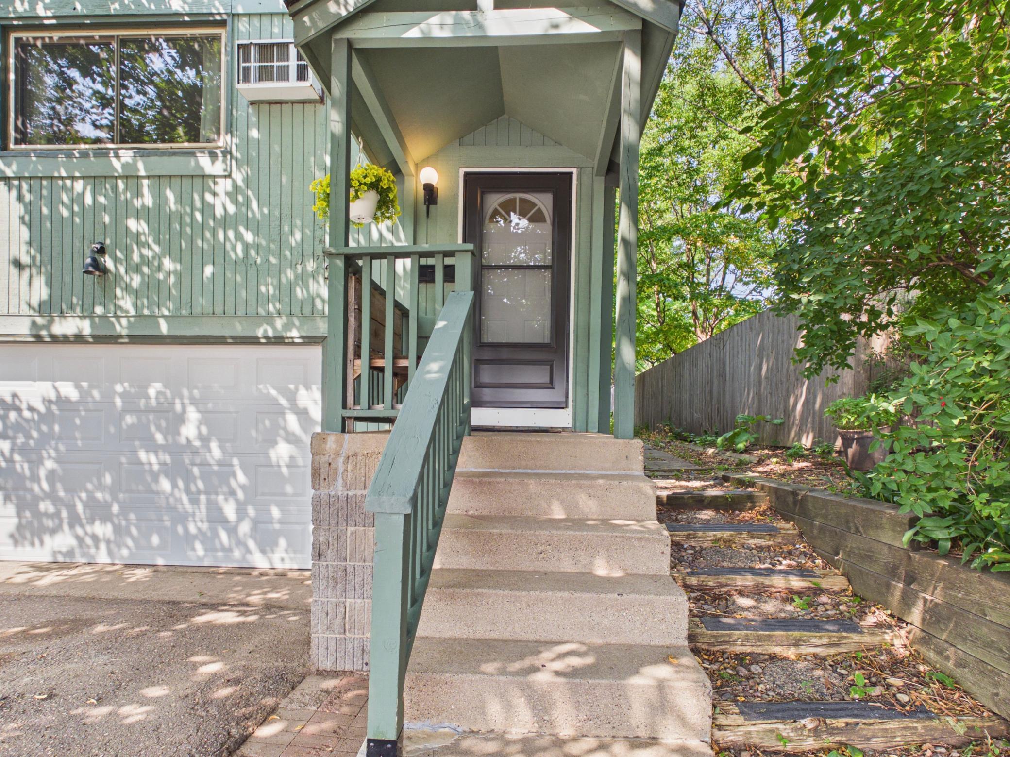 2608 Clinton Avenue
