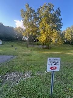 57X Roselawn Avenue W