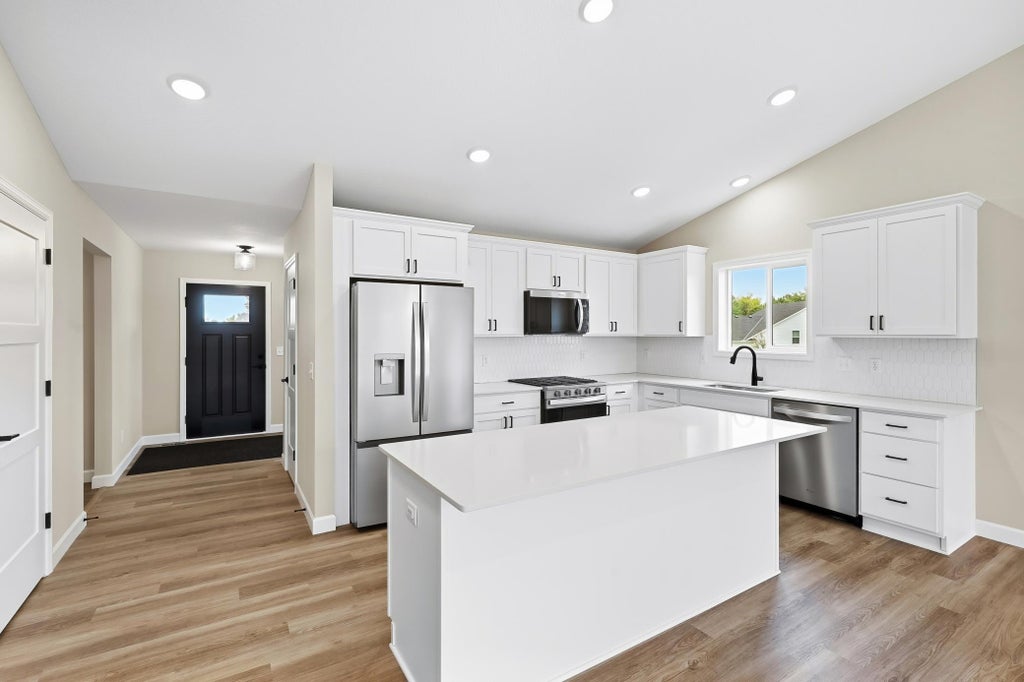 Photo of 810 Walnut Court, Hanover, MN 55341 (MLS # 7156927)