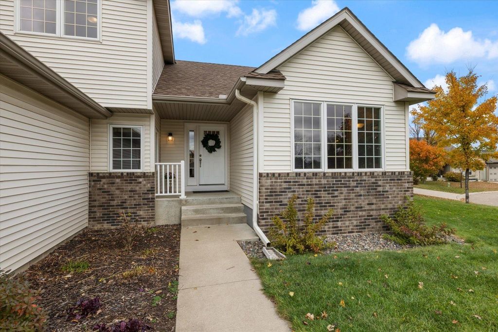 Photo of 636 Ridgewood Lane, Delano, MN 55328 (MLS # 7026334)
