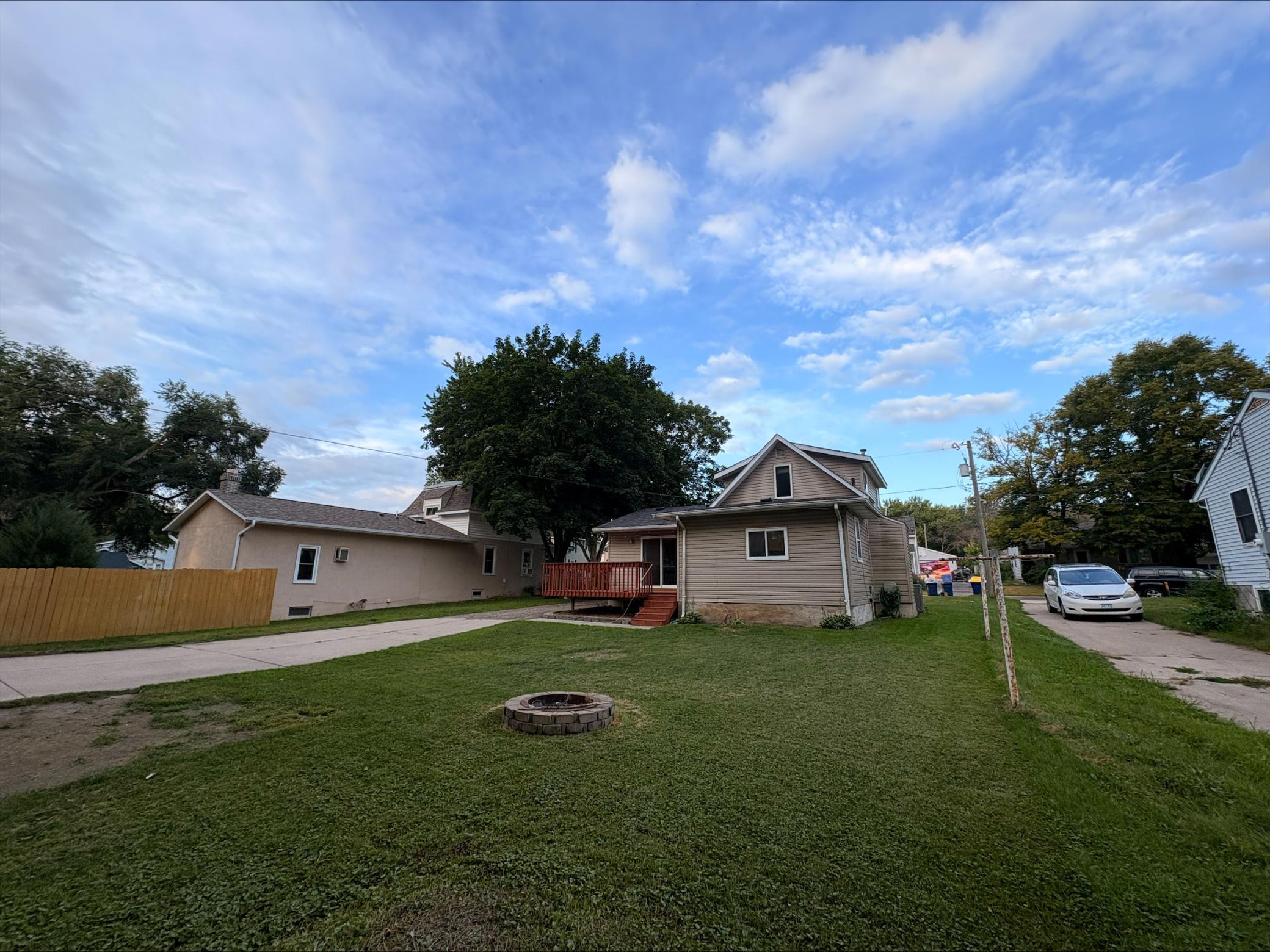609 Short Street