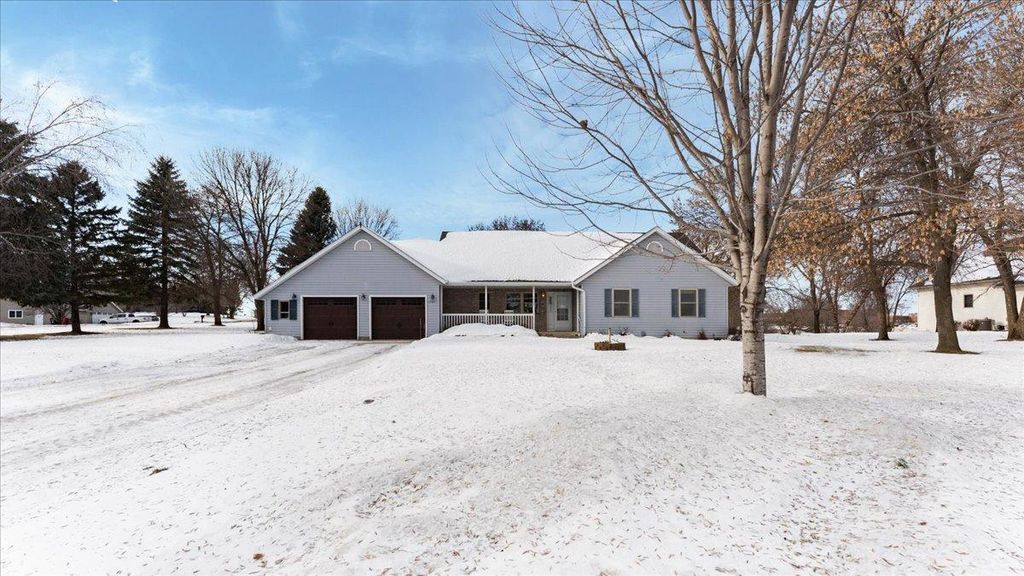 Photo of 1502 Armstrong Circle NW, Alexandria, MN 56308 (MLS # 7002373)