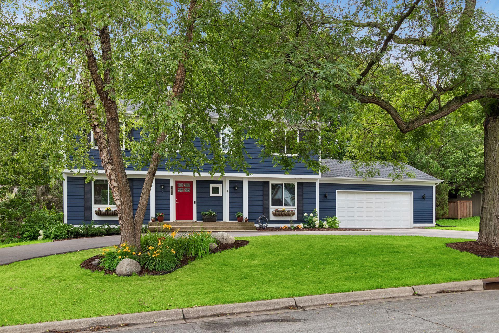 1401 Echo Drive