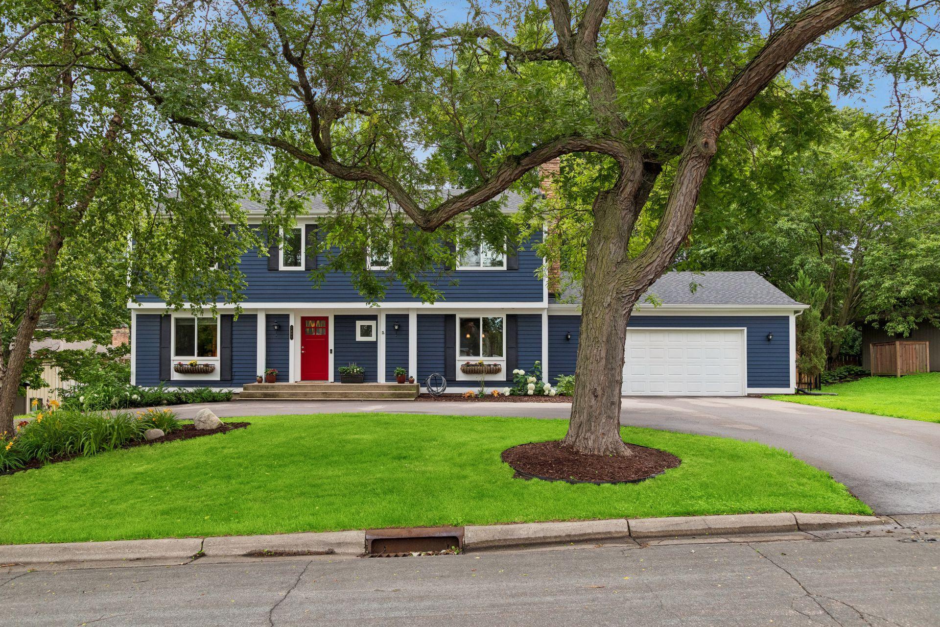 1401 Echo Drive
