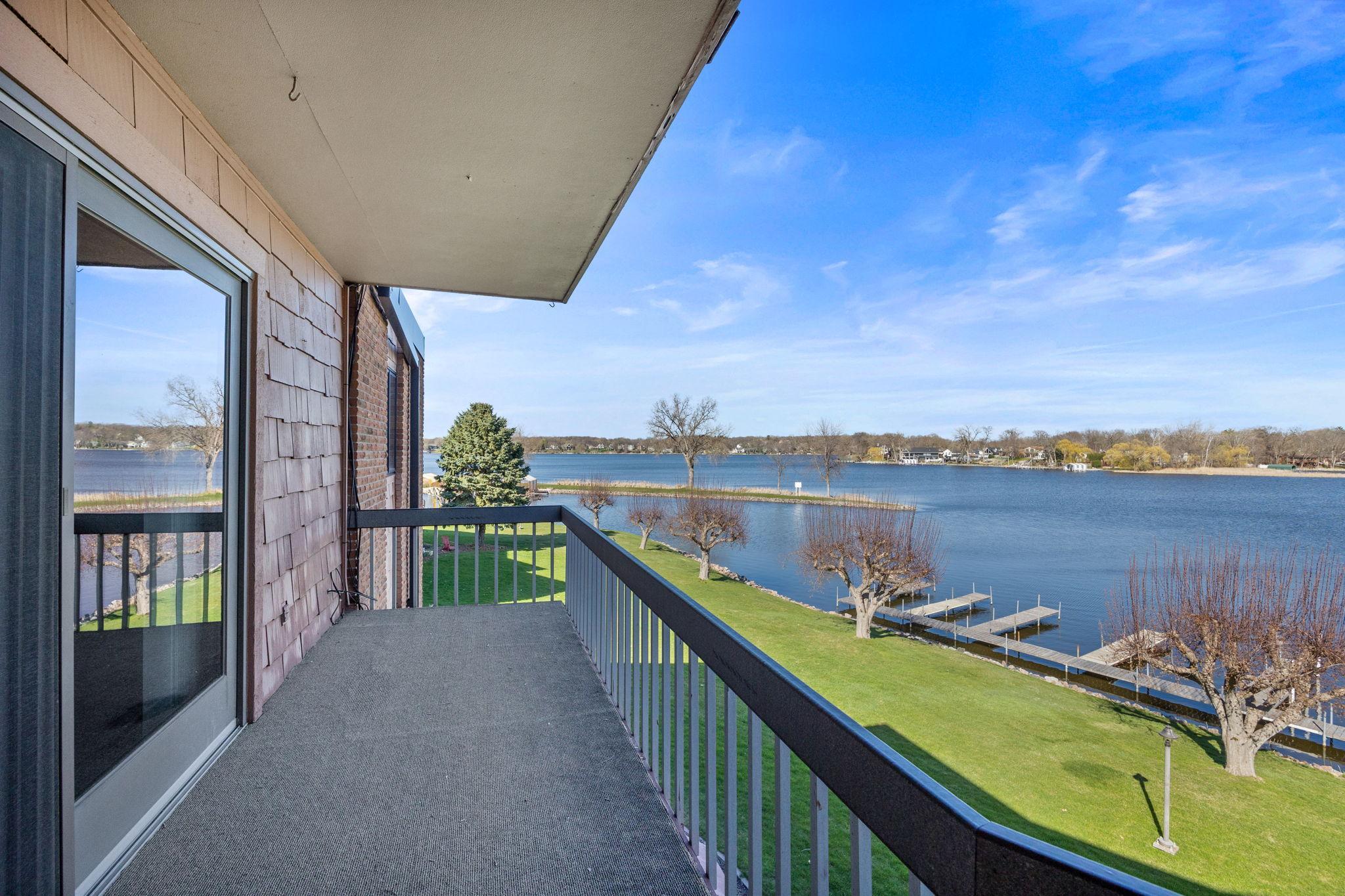 5400 Three Points Boulevard 335