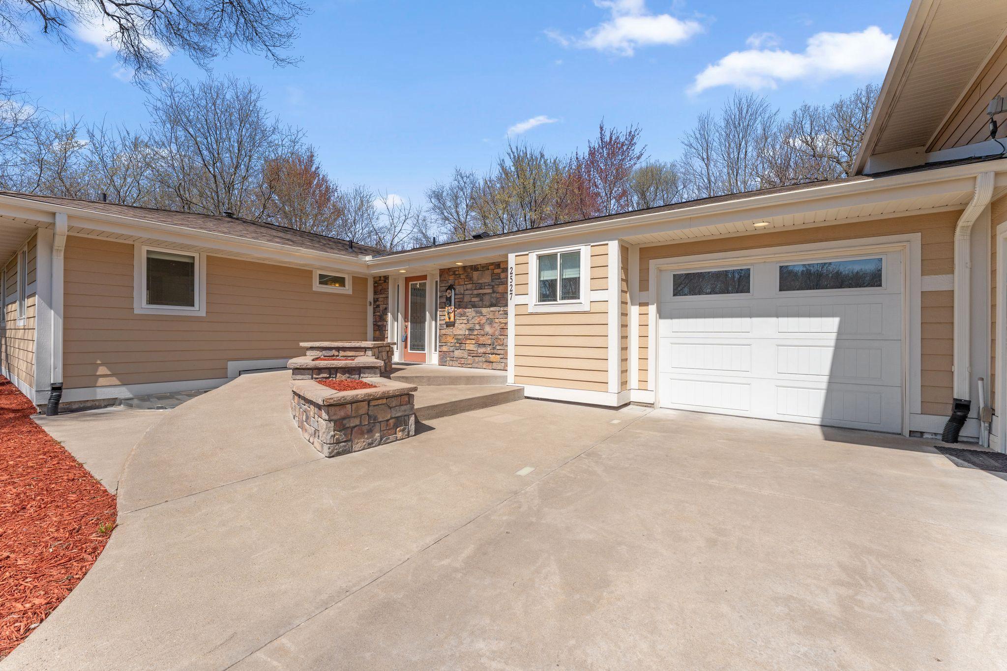 2527 148th Lane NE