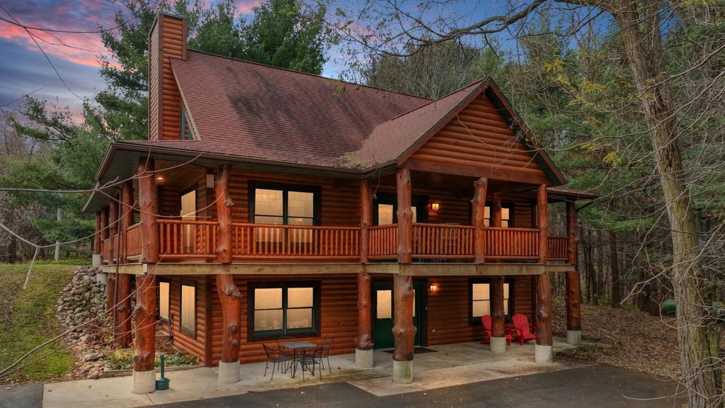 Photo of 18061 County Highway OO, Chippewa Falls, WI 54729 (MLS # 6633932)