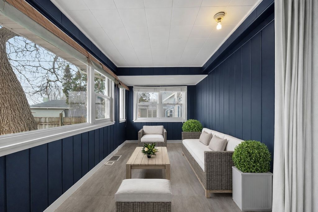 Photo of 1504 Almond Avenue, Saint Paul, MN 55108 (MLS # 7032929)