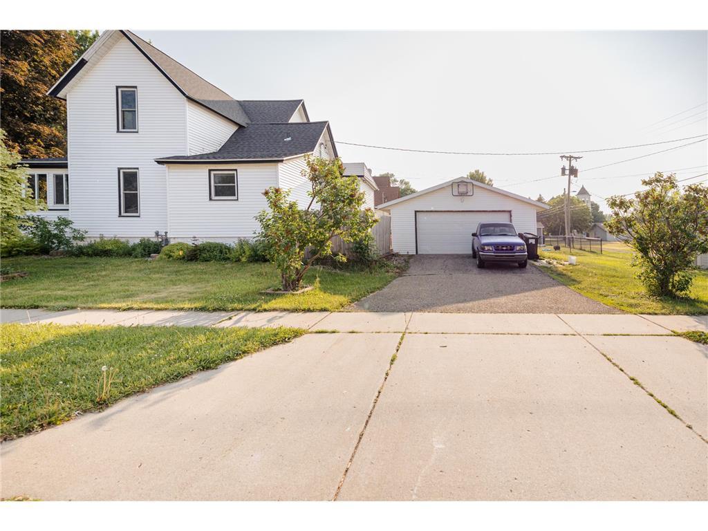 Photo of 300 Irvin Street, West Concord, MN 55985 (MLS # 7136208)