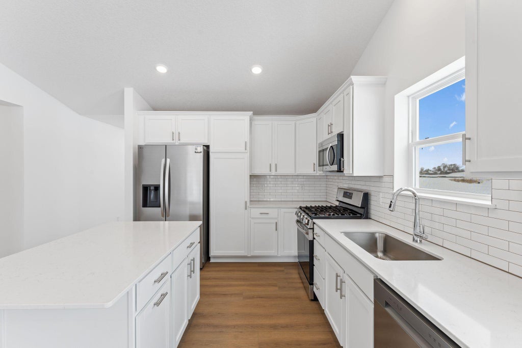 Photo of 7225 Langley Avenue NE, Otsego, MN 55301 (MLS # 7122986)