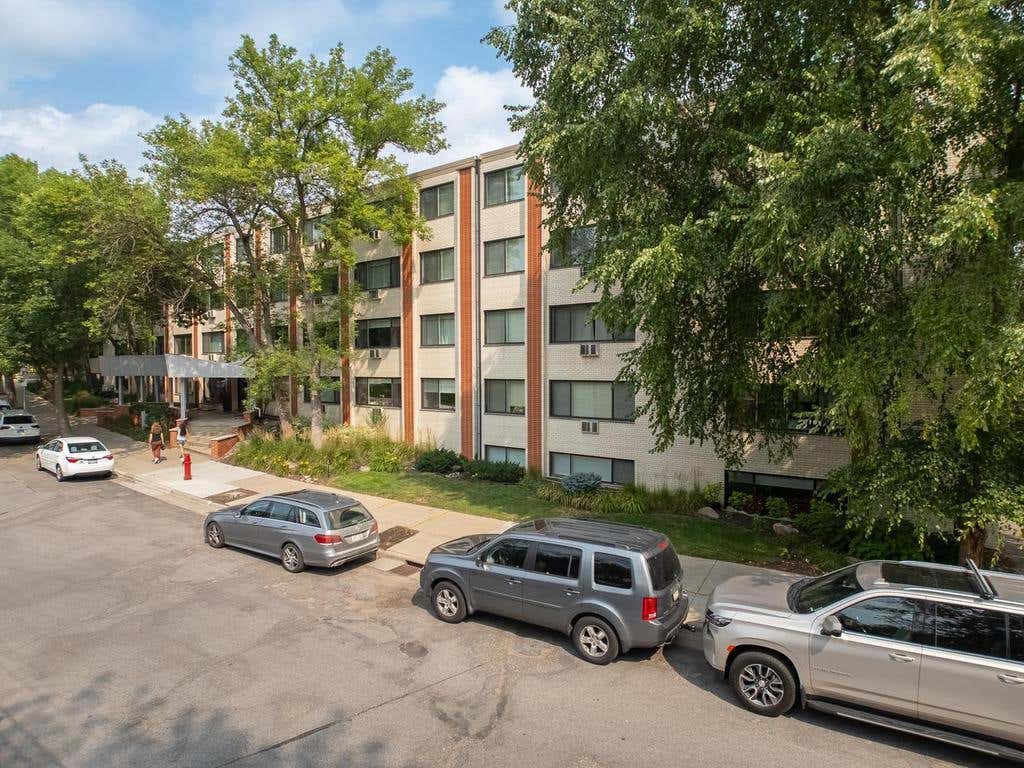 Photo of 2700 W 44th Street #212, Minneapolis, MN 55410 (MLS # 7124622)