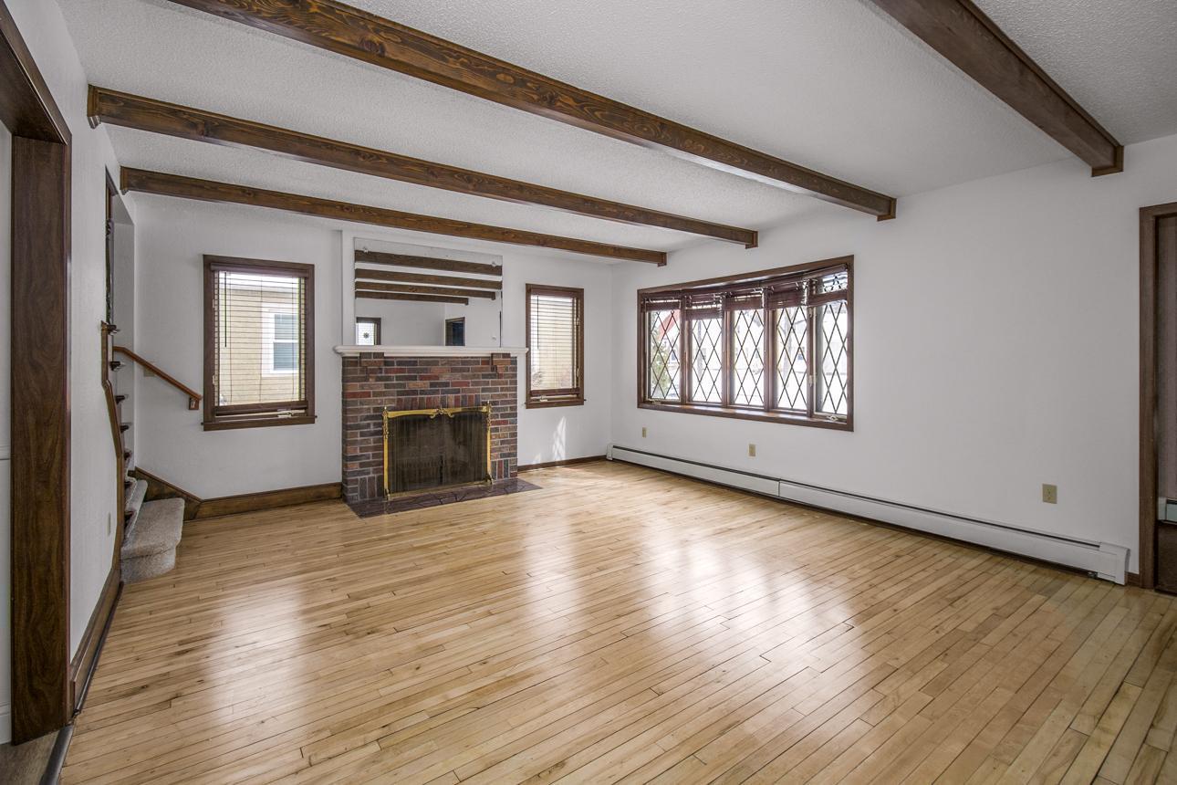 1517 Albert Street N