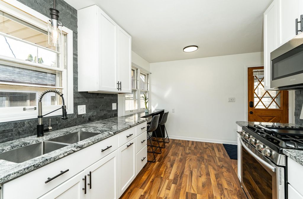 Photo of 3802 5th Street NW, Rochester, MN 55901 (MLS # 7047512)