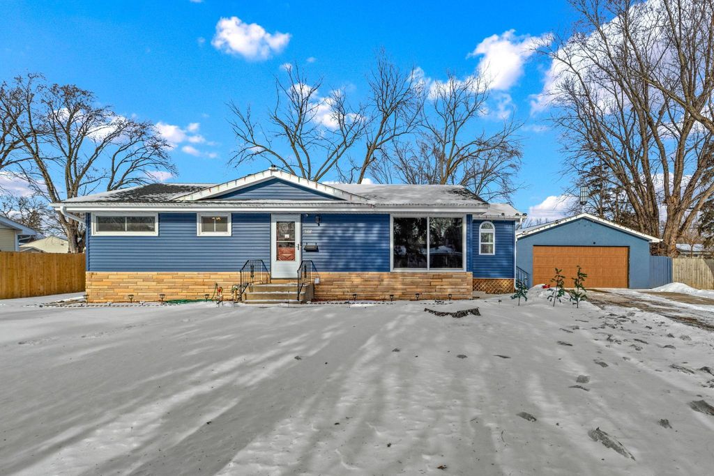 Photo of 7608 64th Avenue N, Brooklyn Park, MN 55428 (MLS # 7010734)