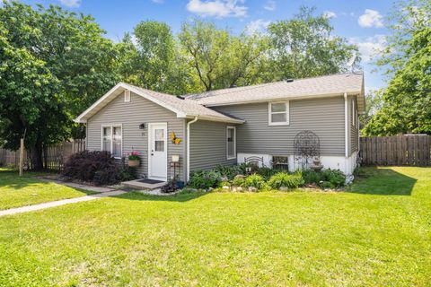 21 Cherry Street N Kimball MN 55353