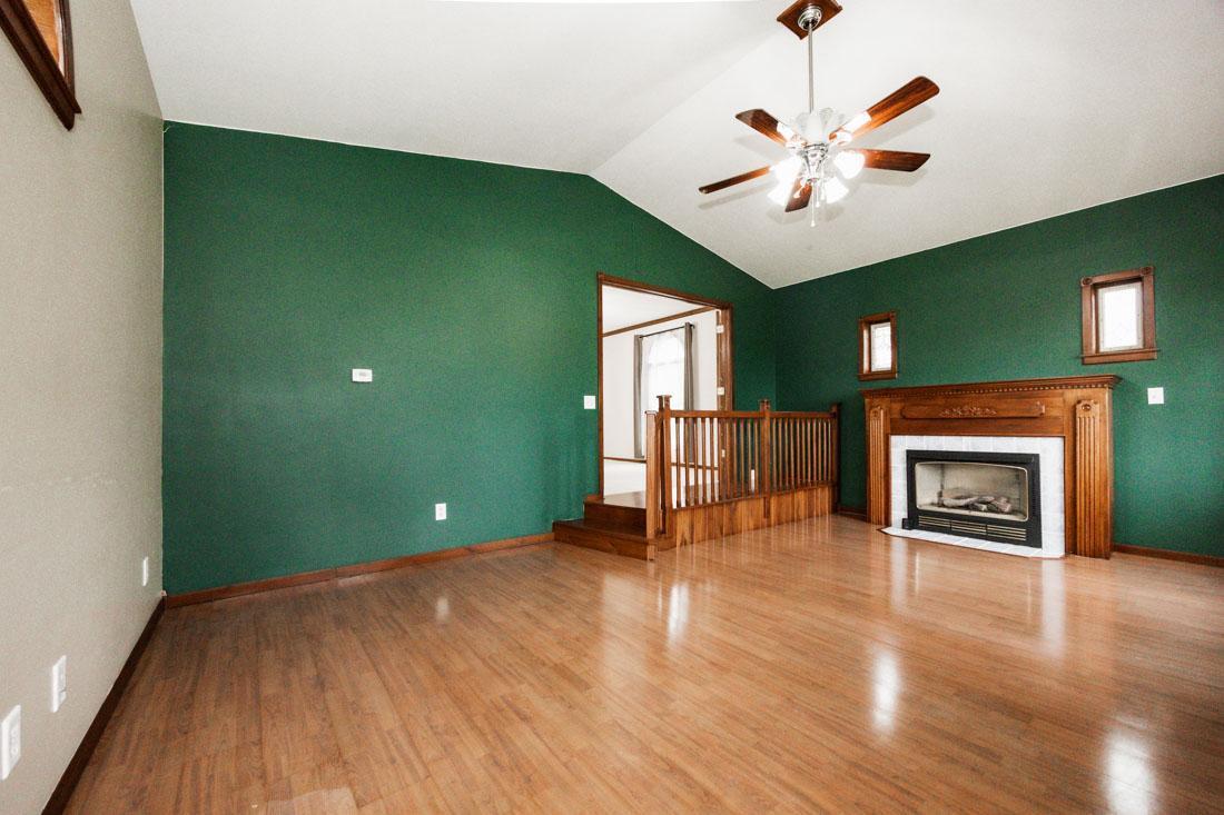 32211 County Highway 10