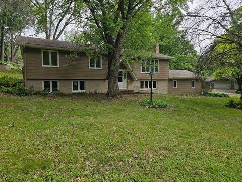 13100 Thomas Avenue S Burnsville MN 55337