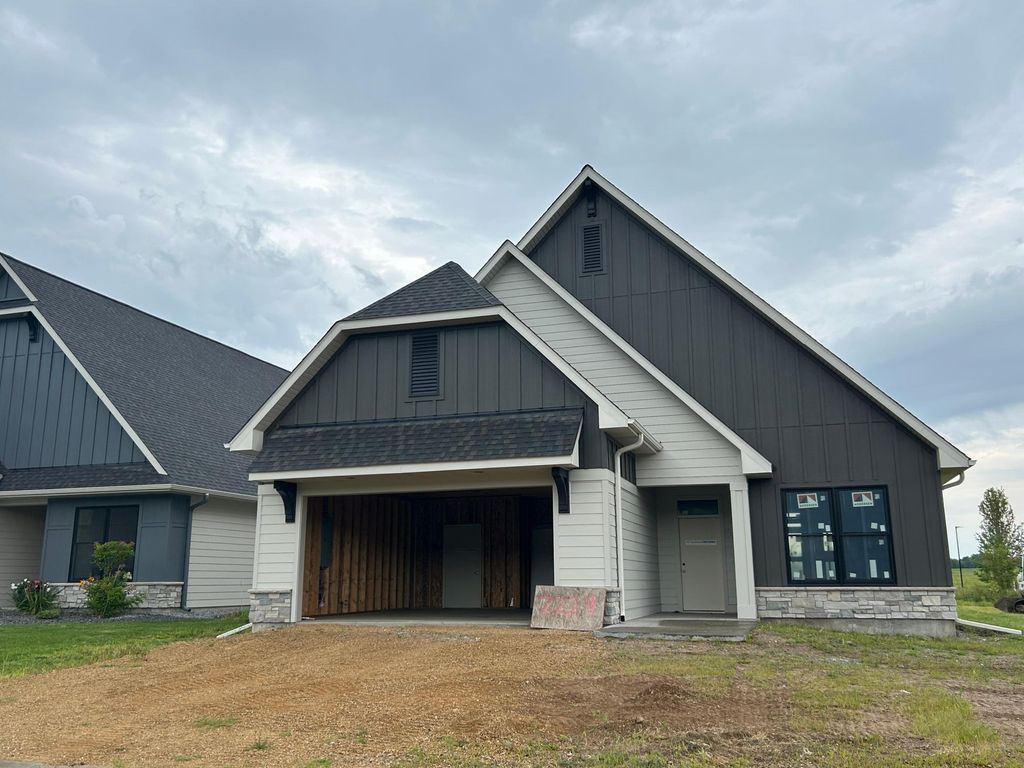 Photo of 2229 Sharon Lane Ln, Hudson, WI 54016 (MLS # 6710997)
