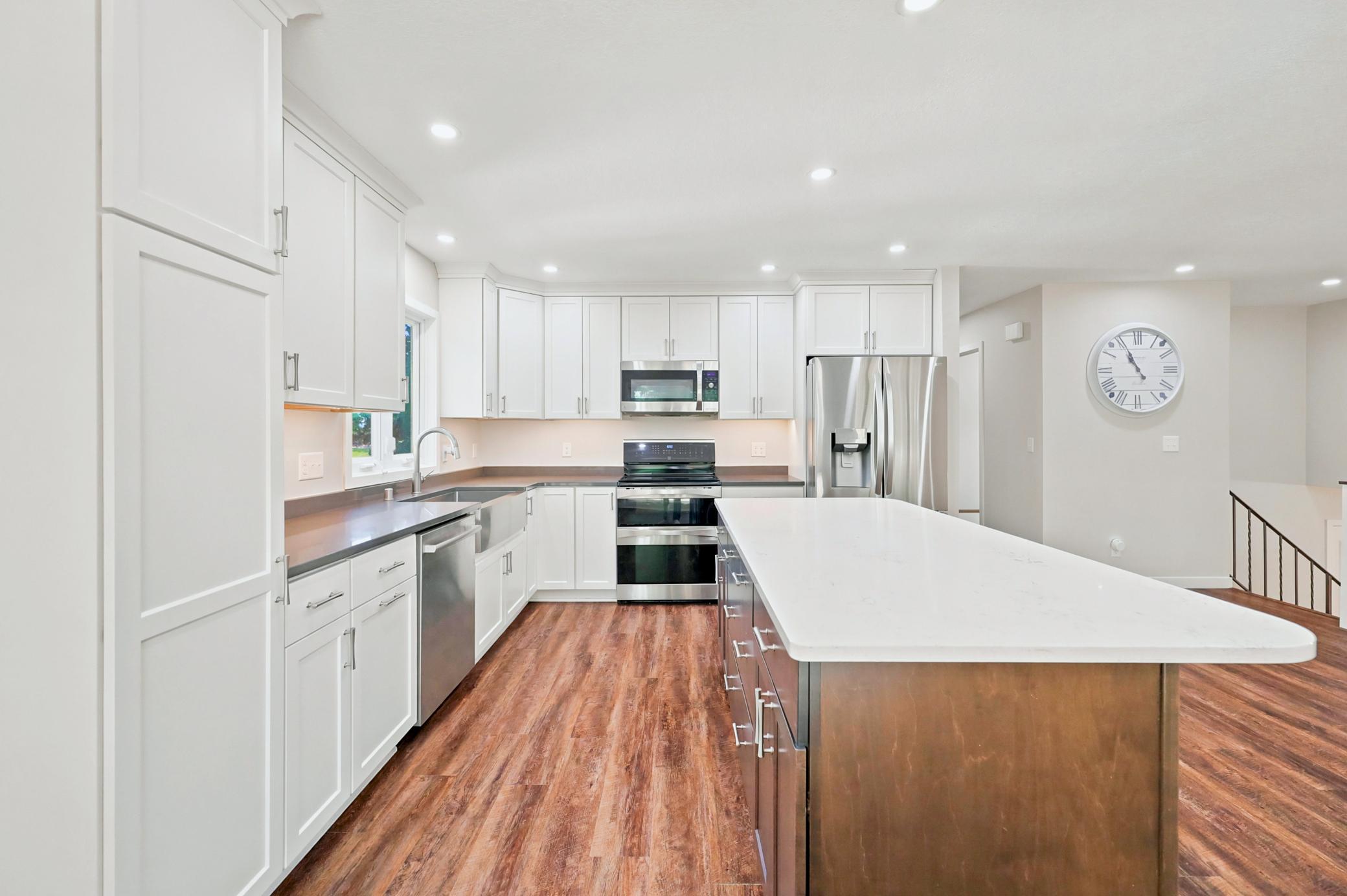8009 W 104th Street