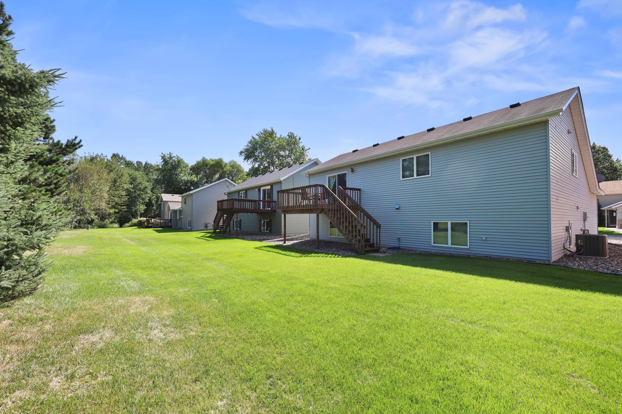 25 Pine Tree Court