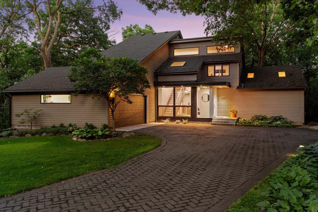 Photo of 13001 Brenwood Trail, Minnetonka, MN 55343 (MLS # 7131574)