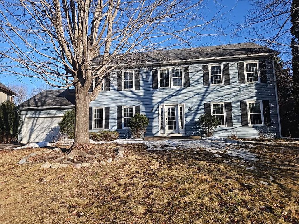 Photo of 4520 Juneau Lane N, Plymouth, MN 55446 (MLS # 7032496)