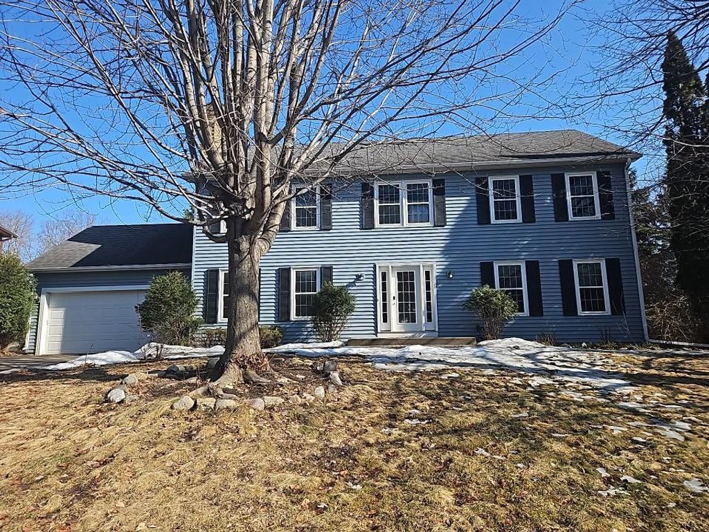 Photo of 4520 Juneau Lane N, Plymouth, MN 55446 (MLS # 7032496)