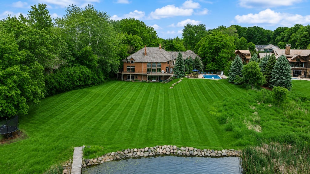 Photo of 425 Oxford Road, Orono, MN 55356 (MLS # 7120371)