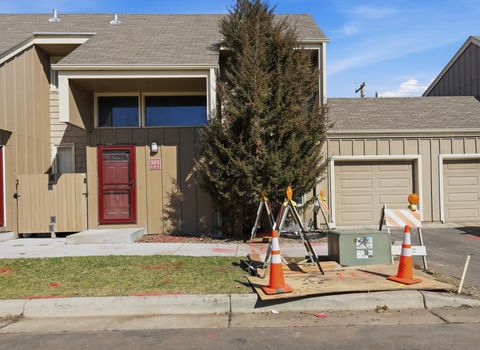 323 E 43rd Street Minneapolis MN 55409