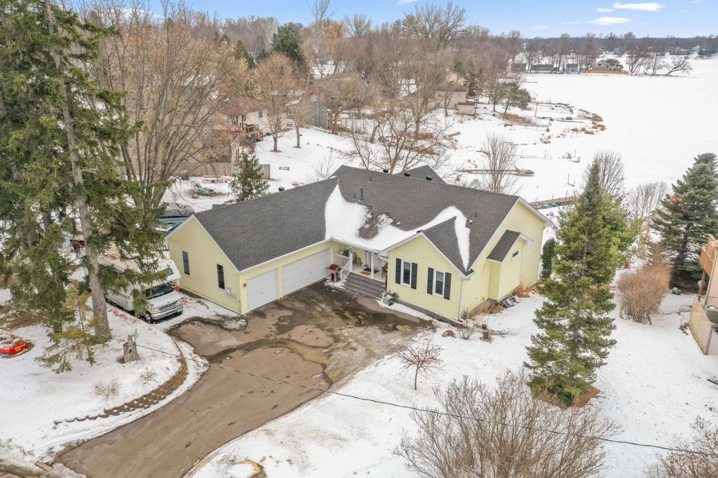 Photo of 30190 Terryll Street, Lindstrom, MN 55045 (MLS # 7020522)