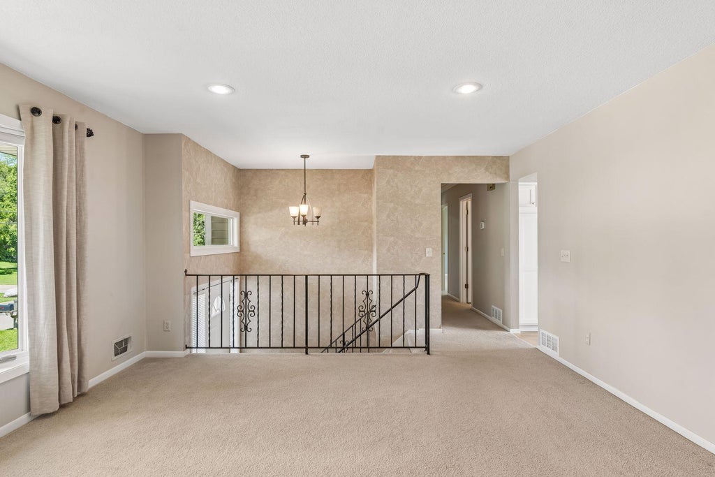 Photo of 1817 Welland Avenue, Minnetonka, MN 55305 (MLS # 7108515)