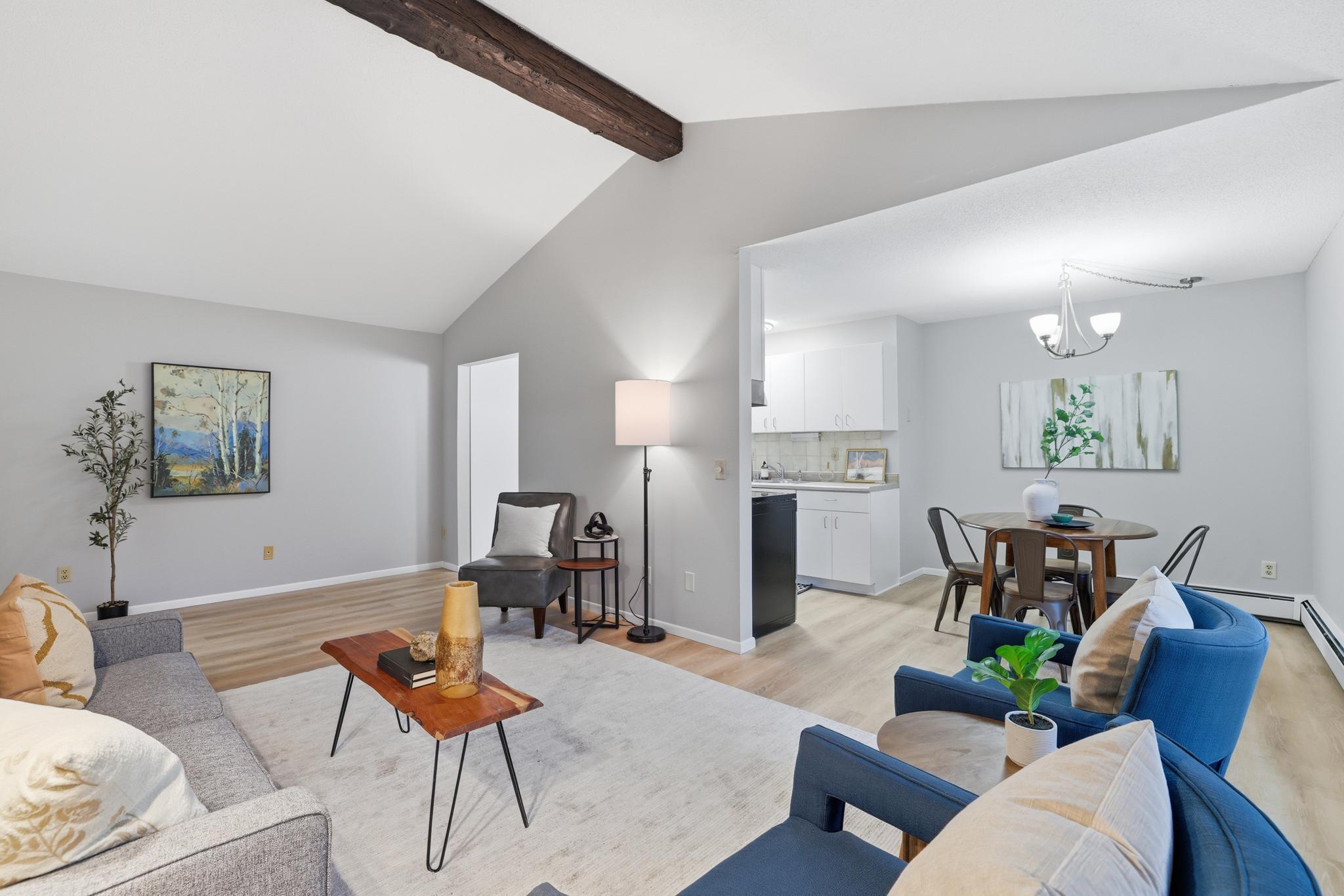 4584 Cedar Lake Road S 6