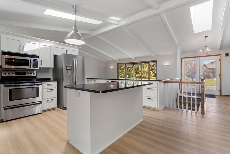 1948 Crown Point Drive