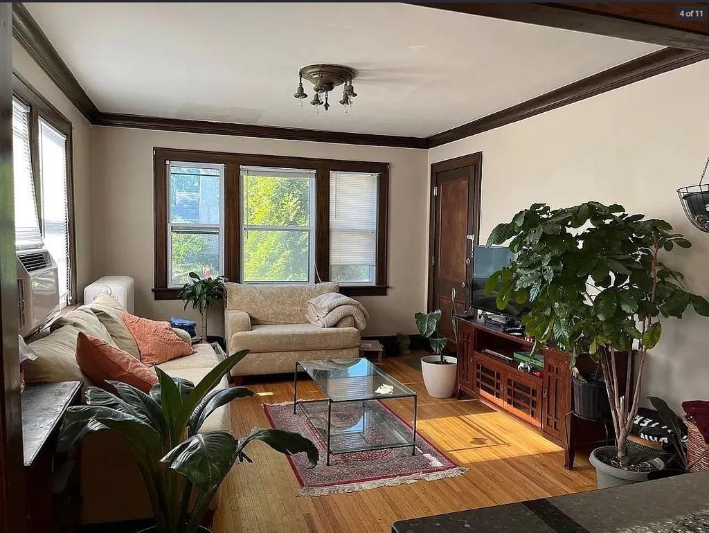 Photo of 2500 Como Avenue SE, Minneapolis, MN 55414 (MLS # 6826434)