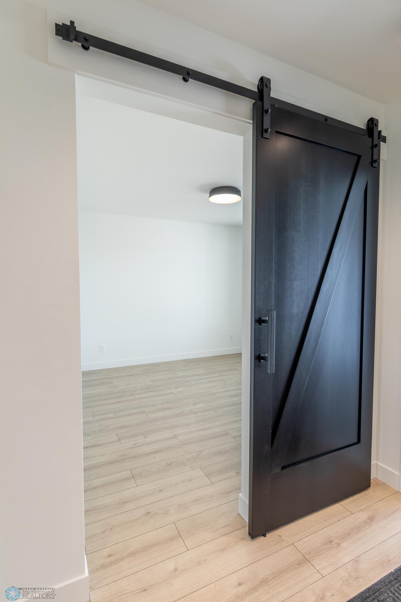 Horace, North Dakota 58047, United States, 5 Bedrooms Bedrooms, ,4 BathroomsBathrooms,Residential,Active,257181