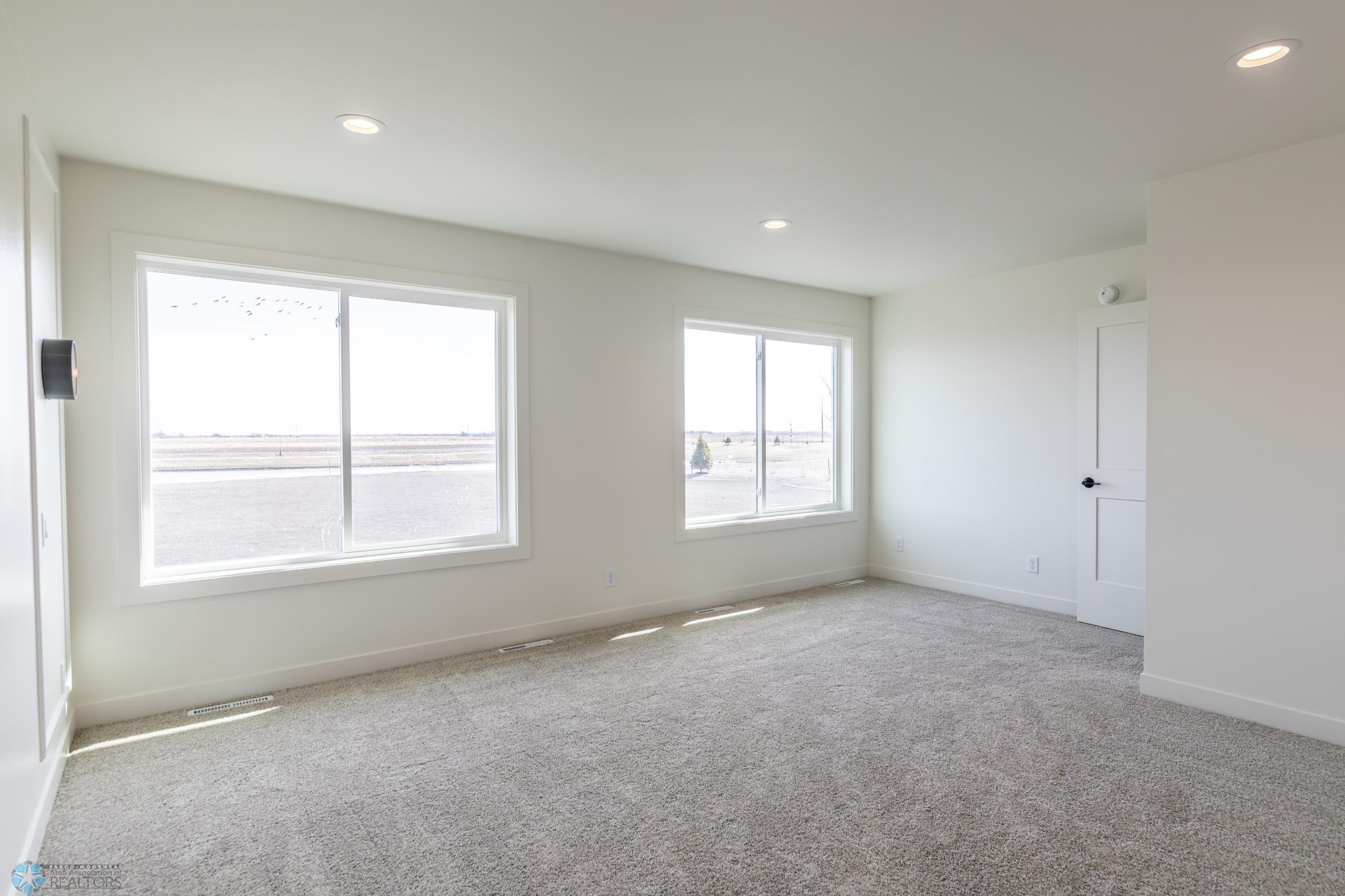 Horace, North Dakota 58047, United States, 5 Bedrooms Bedrooms, ,4 BathroomsBathrooms,Residential,Active,257181