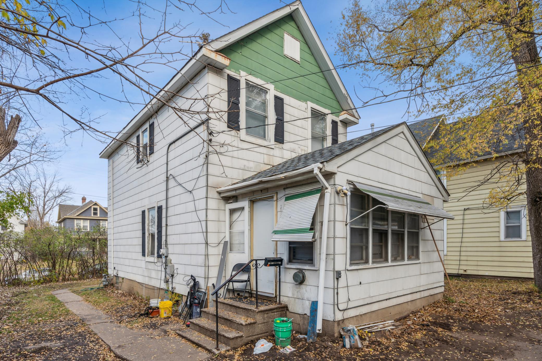 760 Minnehaha Avenue E