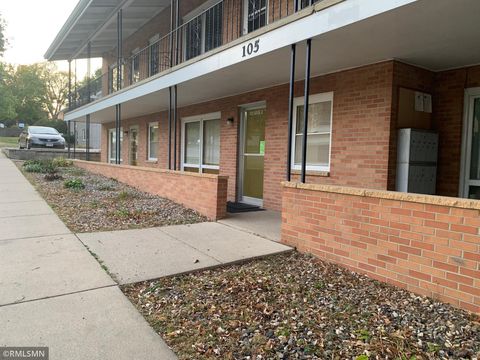 Photo of 105 2nd Avenue SW #Suite 2, Hutchinson, MN 55350 (MLS # 7035517)