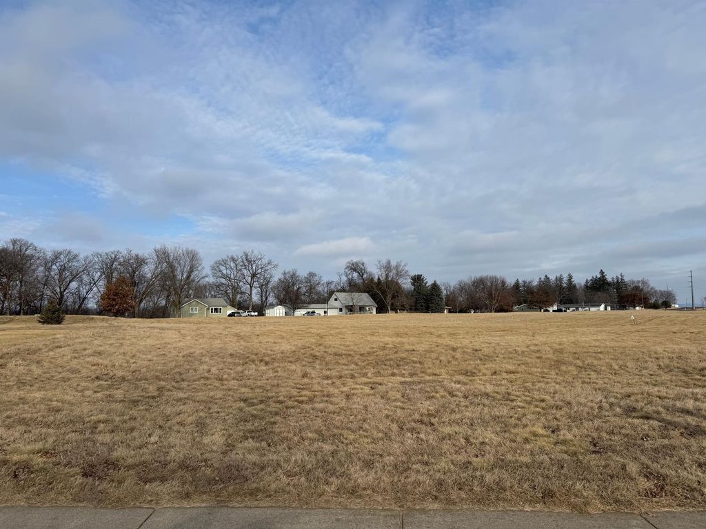 Photo of 612 Crimson Way, Lake City, MN 55041 (MLS # 7021703)