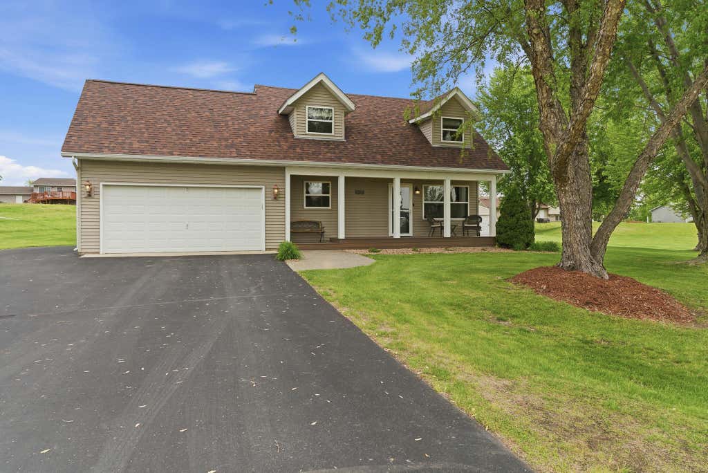 Photo of 4488 Roberds Lake Trail, Faribault, MN 55021 (MLS # 7097912)