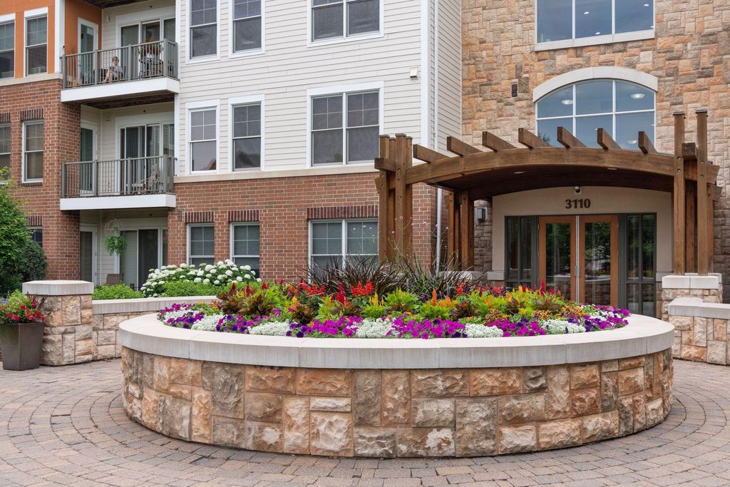 Photo of 3110 N Chestnut Street #211, Chaska, MN 55318 (MLS # 7081370)